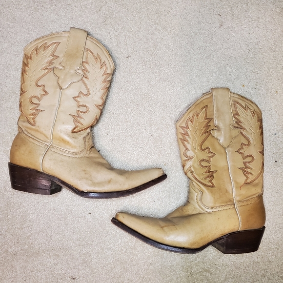 Shoes - Light Brown Cowboy Boots